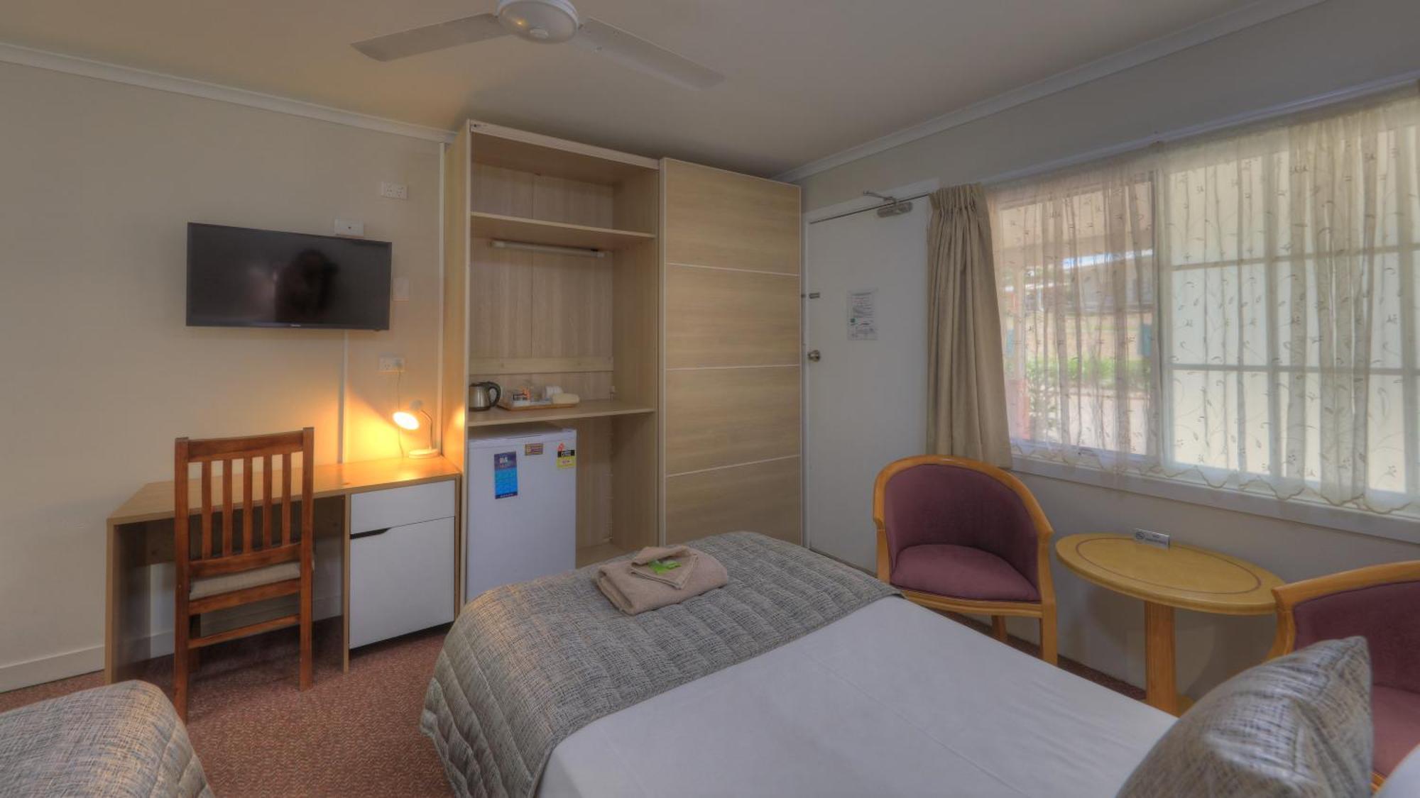 Atherton Hinterland Motel Phòng bức ảnh
